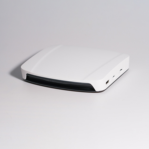 EV-BOY CarPlay Android Media Box - 車內播放 YouTube Netflix Disney+